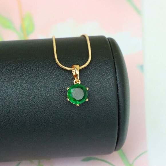 "Vibrant Green Round Pendant in Gold Plating for Elegant Everyday Wear, XPPT1675 - Picture 5 of 13